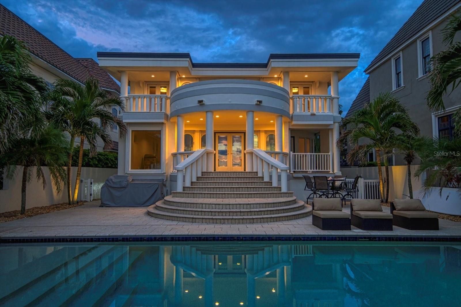 LONE PALM BEACH - Residential