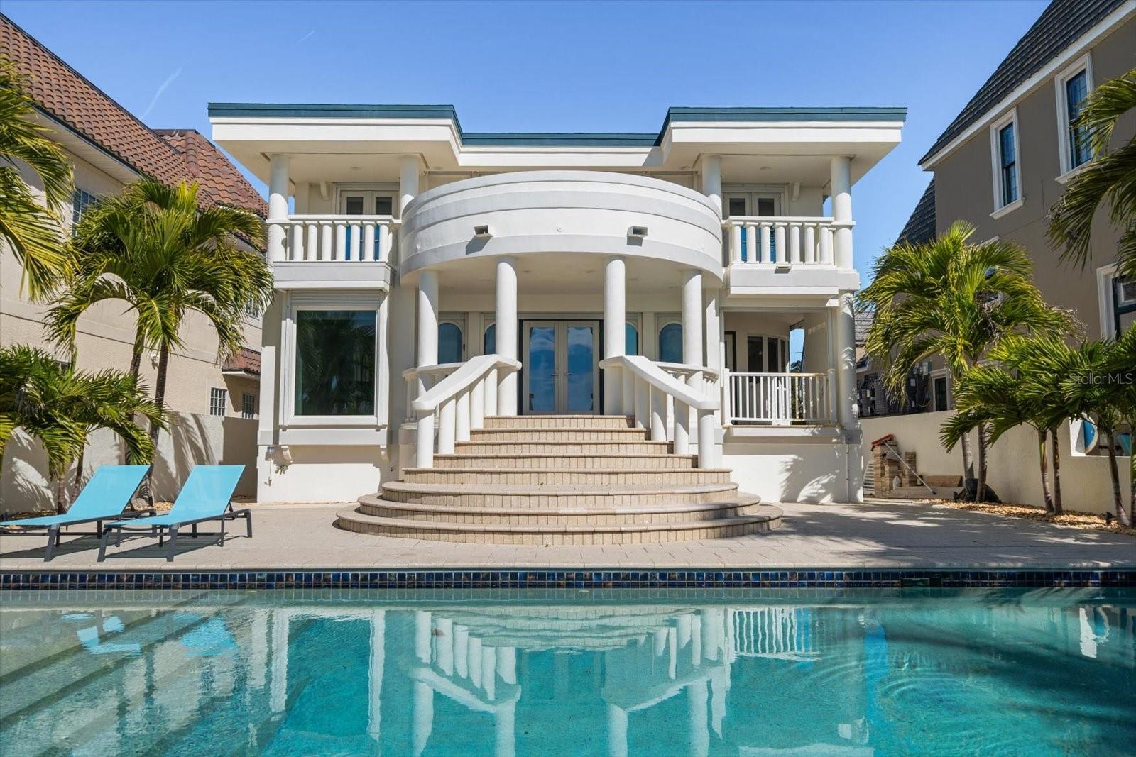 LONE PALM BEACH - Residential