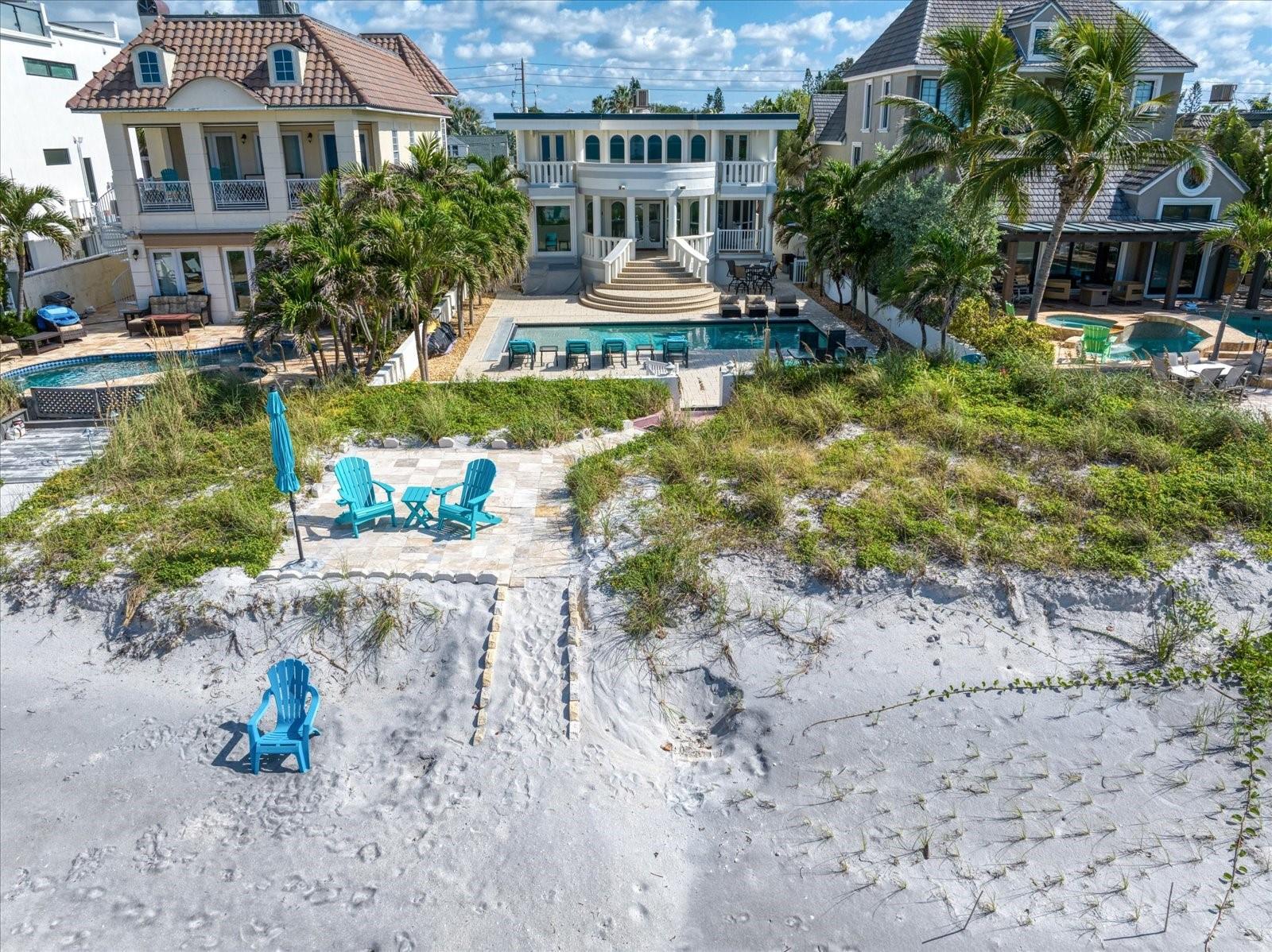 LONE PALM BEACH - Residential