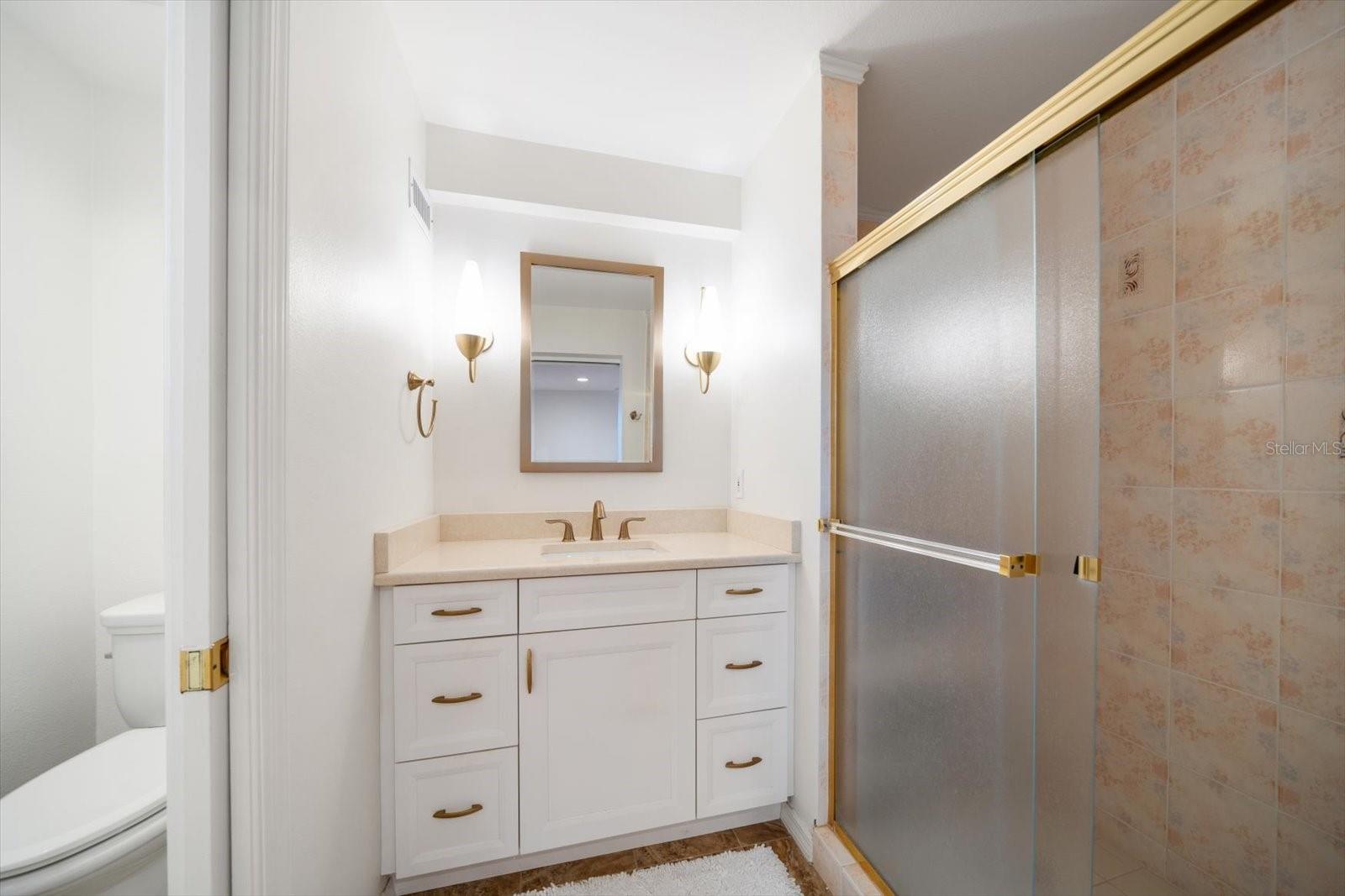 LONE PALM BEACH - Residential