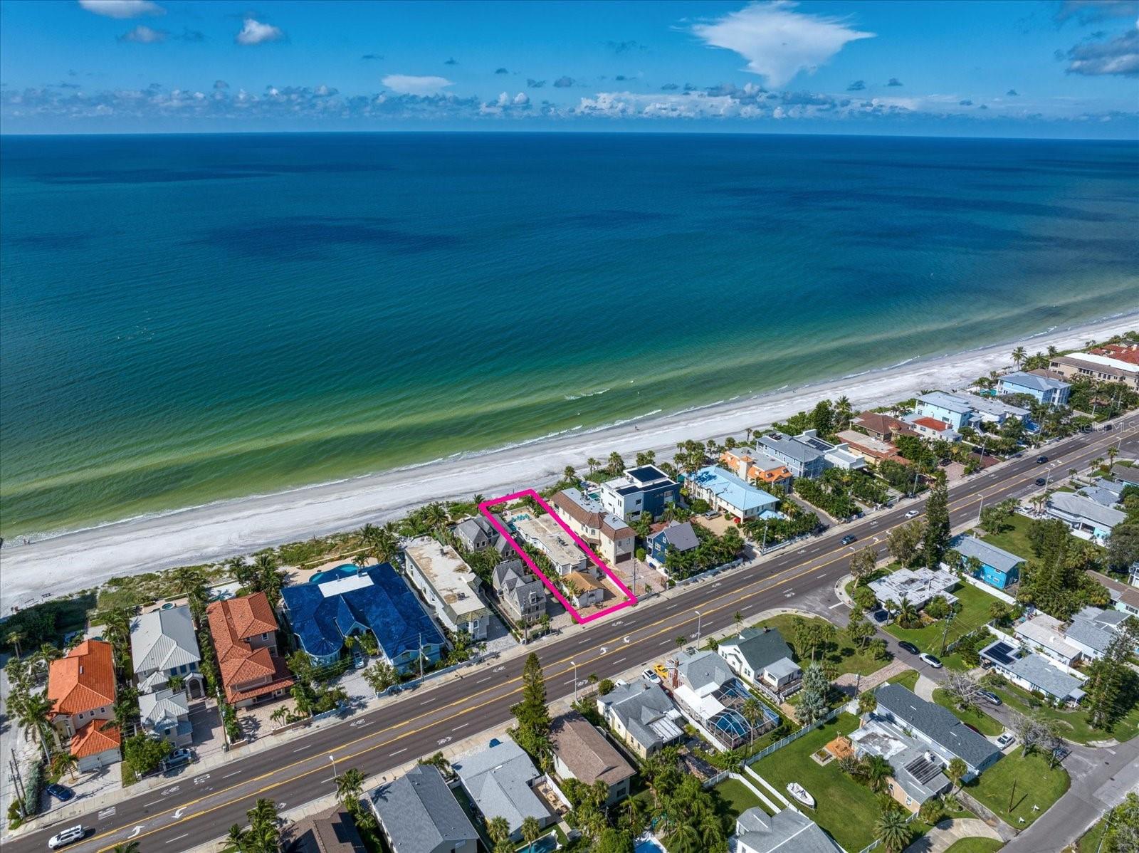 LONE PALM BEACH - Residential