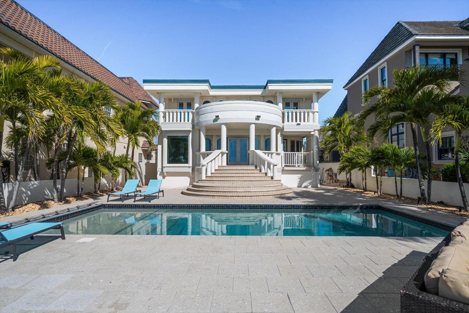 LONE PALM BEACH - Residential