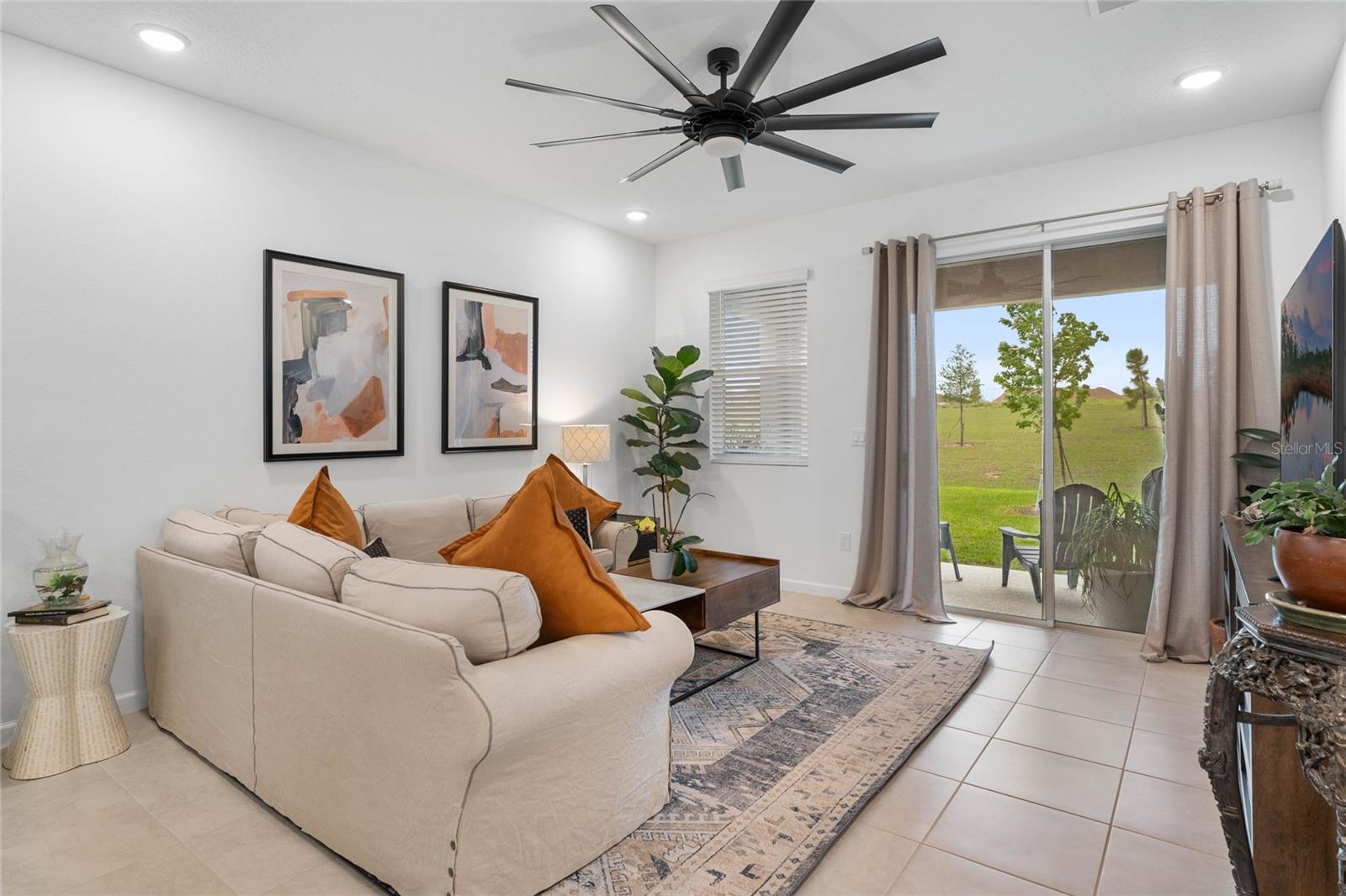 2676 SPIDER LILY COURT