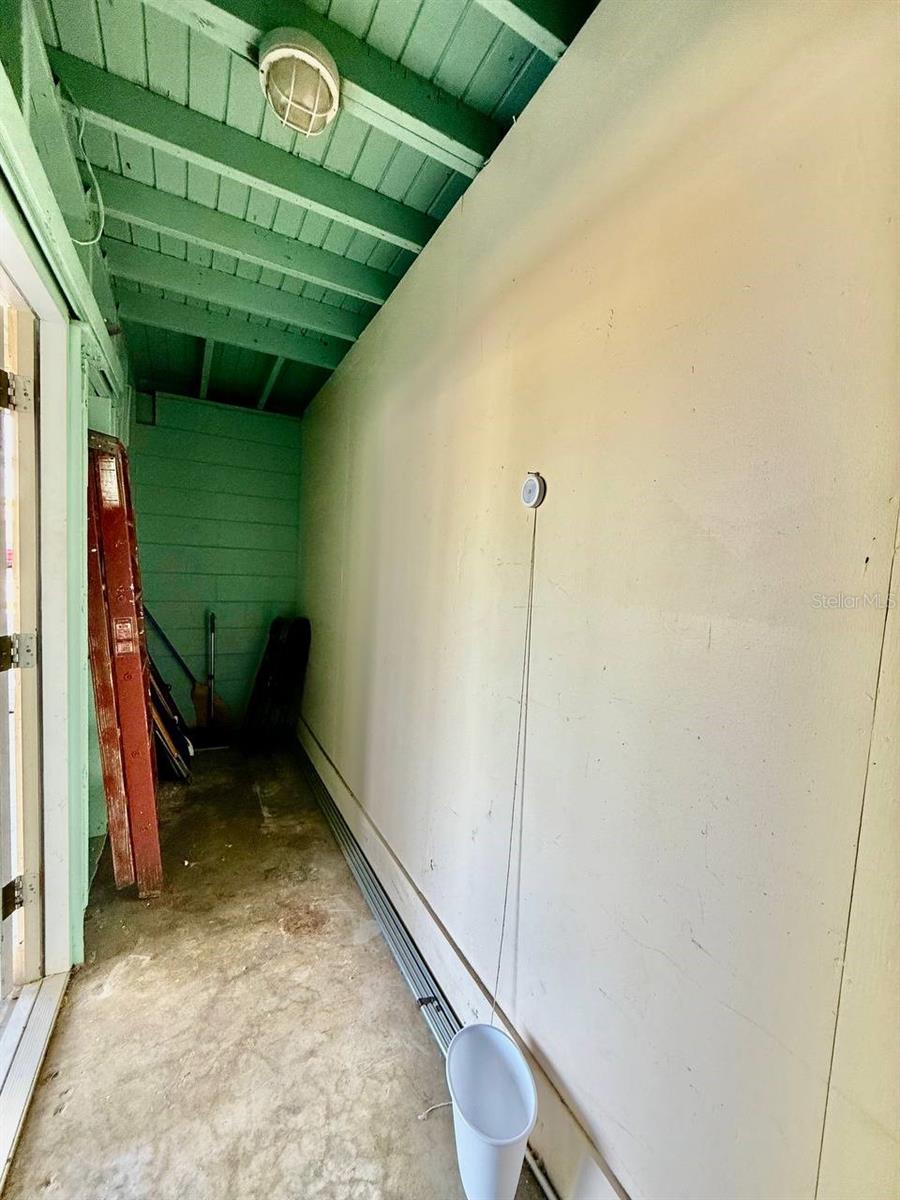 LEWIS ISLAND SEC 3 - Residential Lease