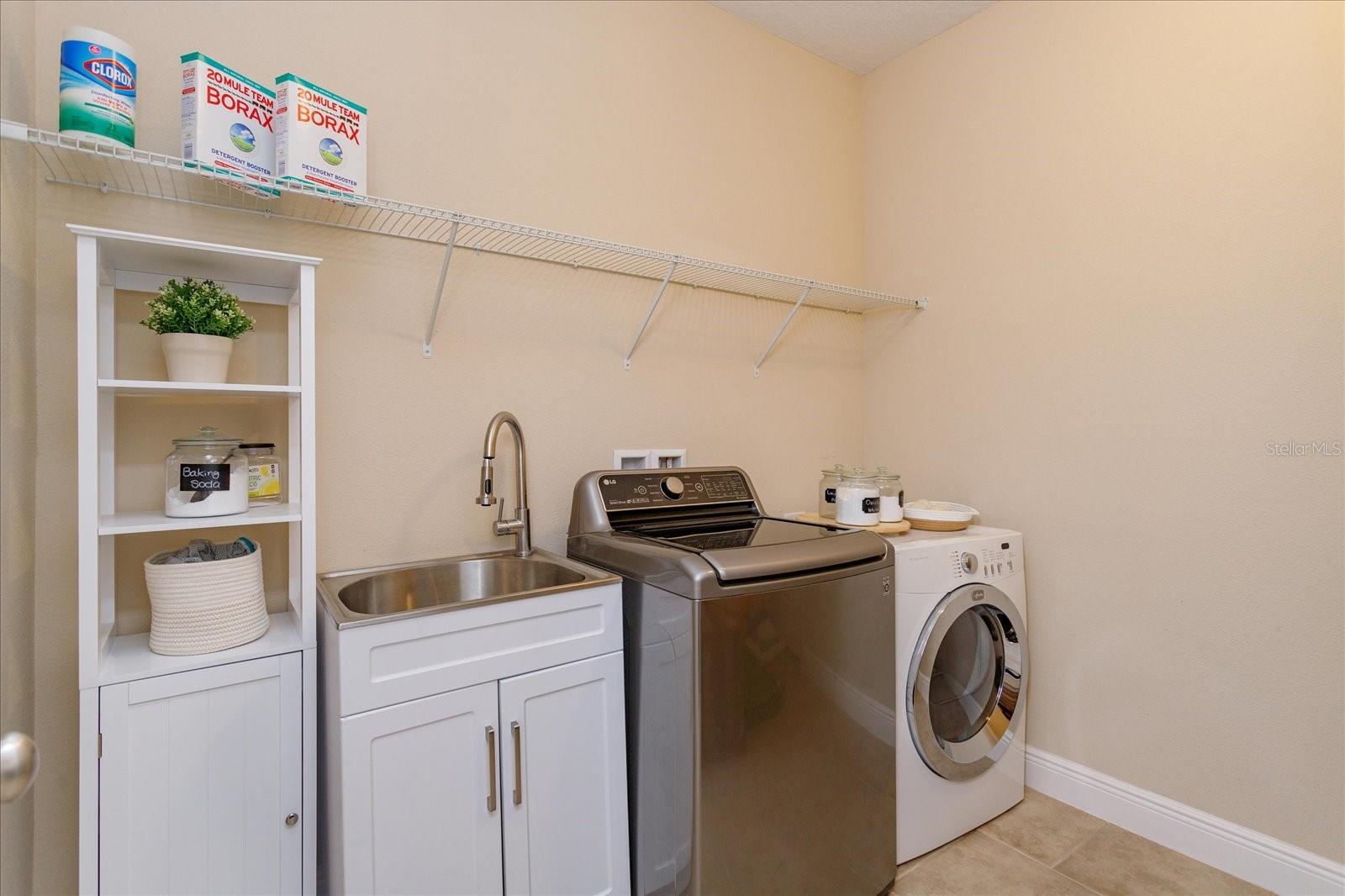 SUMMERLAKE PD PH 01A - Residential Lease