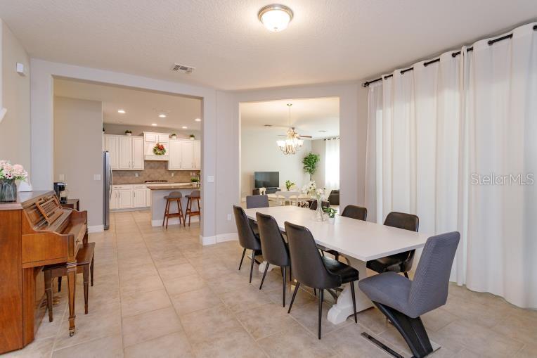 SUMMERLAKE PD PH 01A - Residential Lease