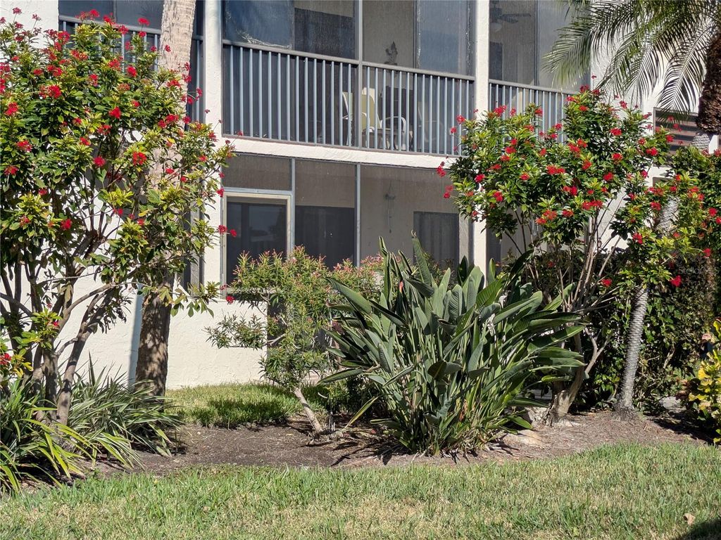 Photo of 6114 43rd Street W #106E, Bradenton, FL 34210 (MLS # A4675050)