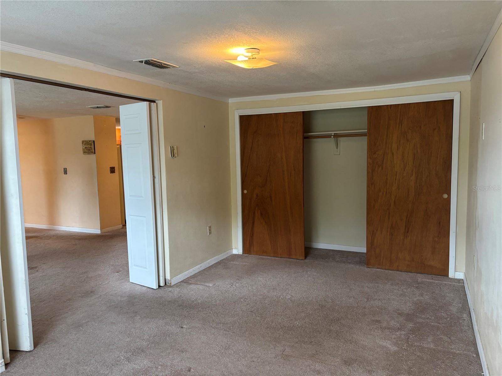 BEVERLY HILLS UNIT 05 - Residential
