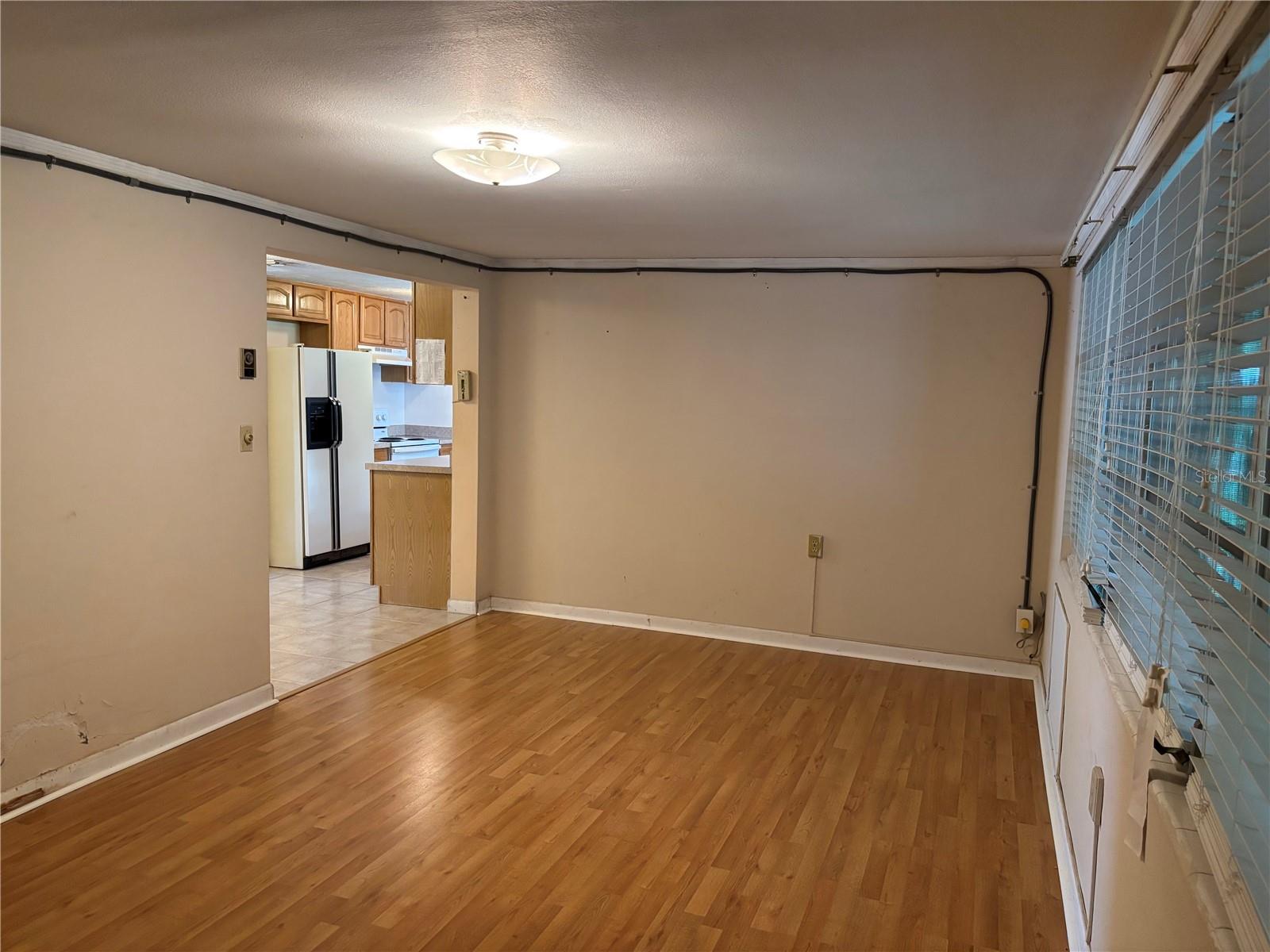BEVERLY HILLS UNIT 05 - Residential