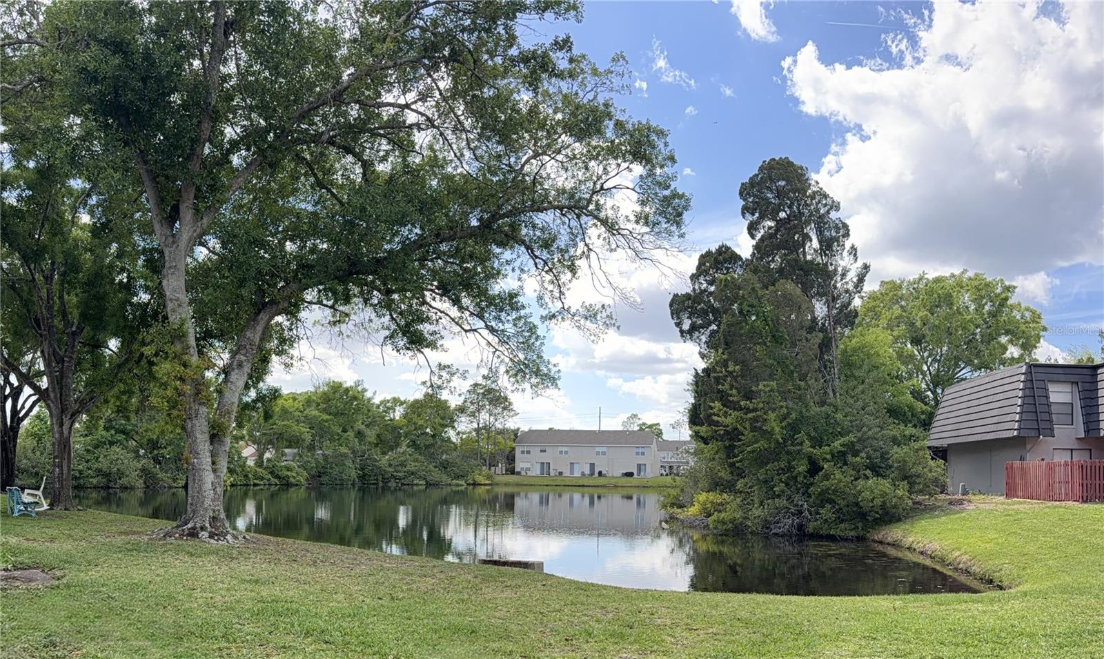 TOWNHOMES OF COUNTRY RUN PH - Residential