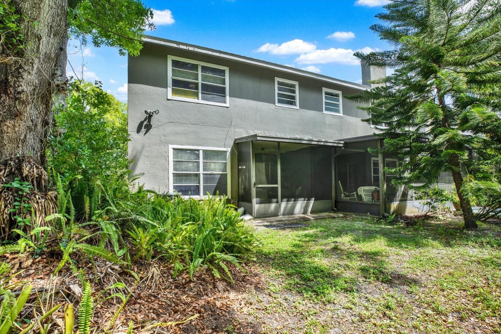 TOWNHOMES OF COUNTRY RUN PH - Residential