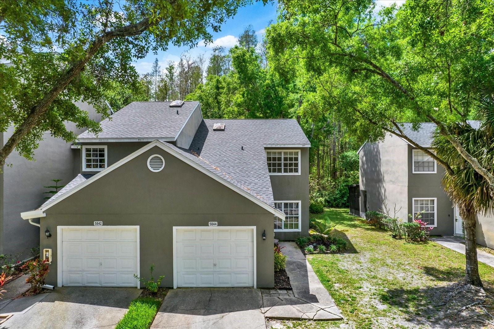 TOWNHOMES OF COUNTRY RUN PH - Residential