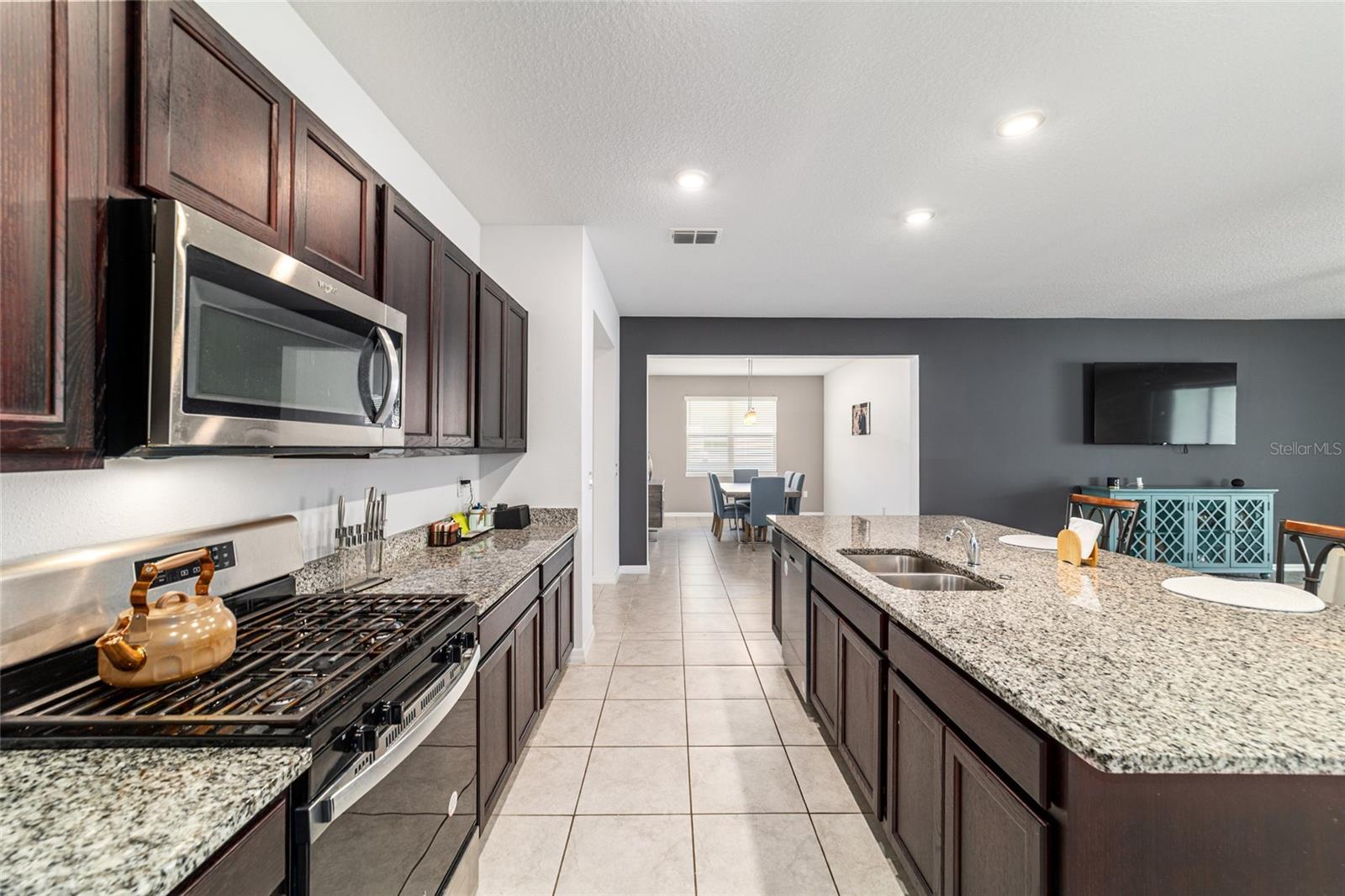 CALESA TOWNSHIP - Residential