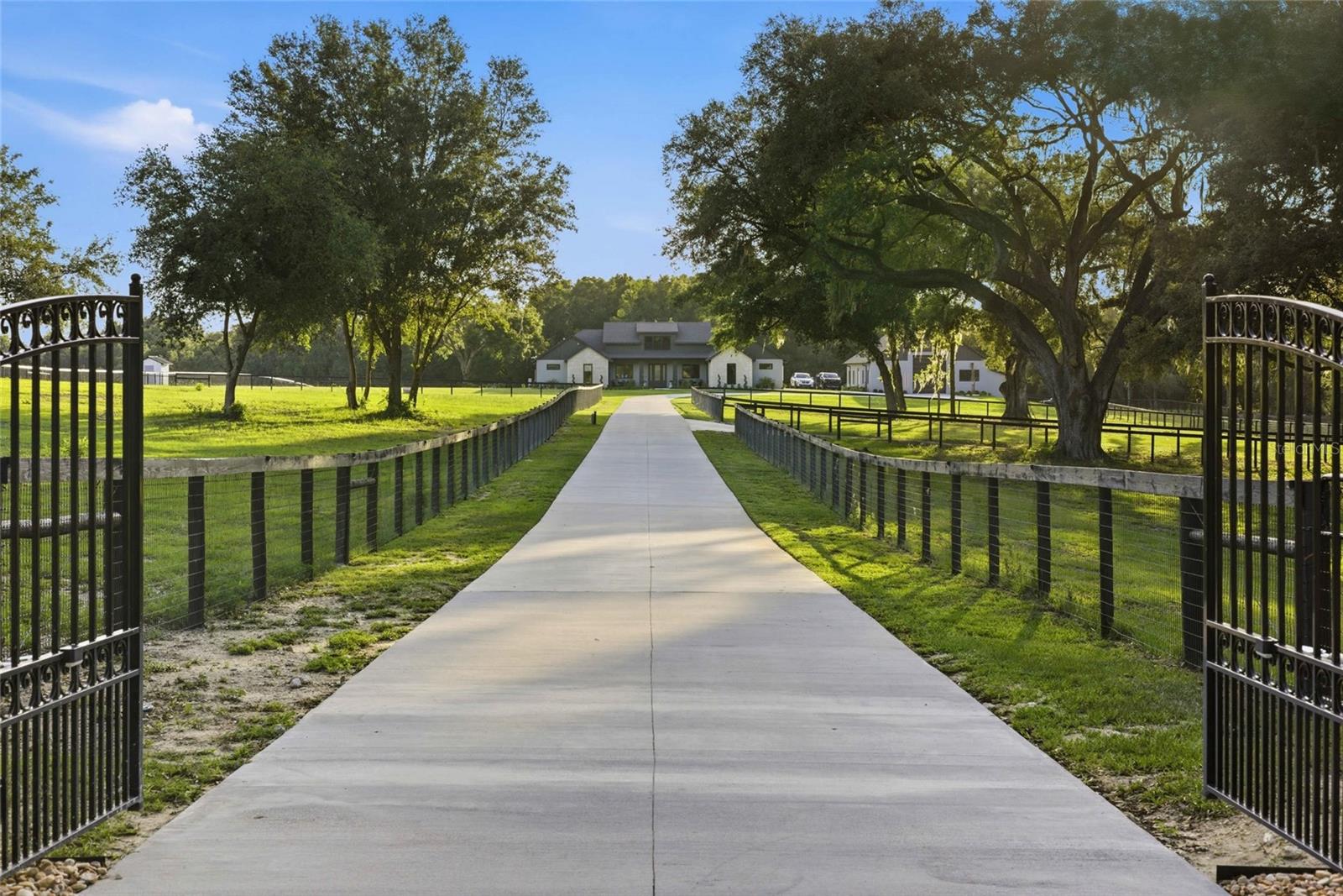 OCALA EQUESTRIAN PARK - Residential