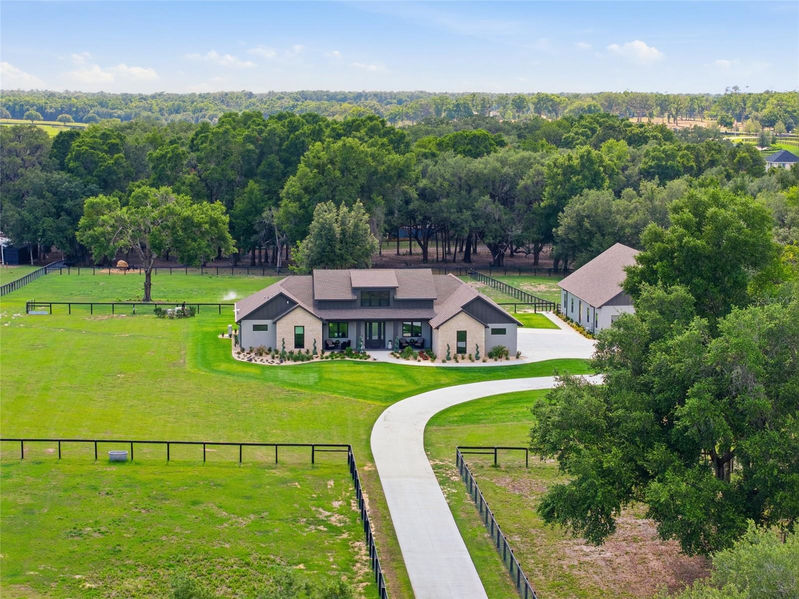 OCALA EQUESTRIAN PARK - Residential