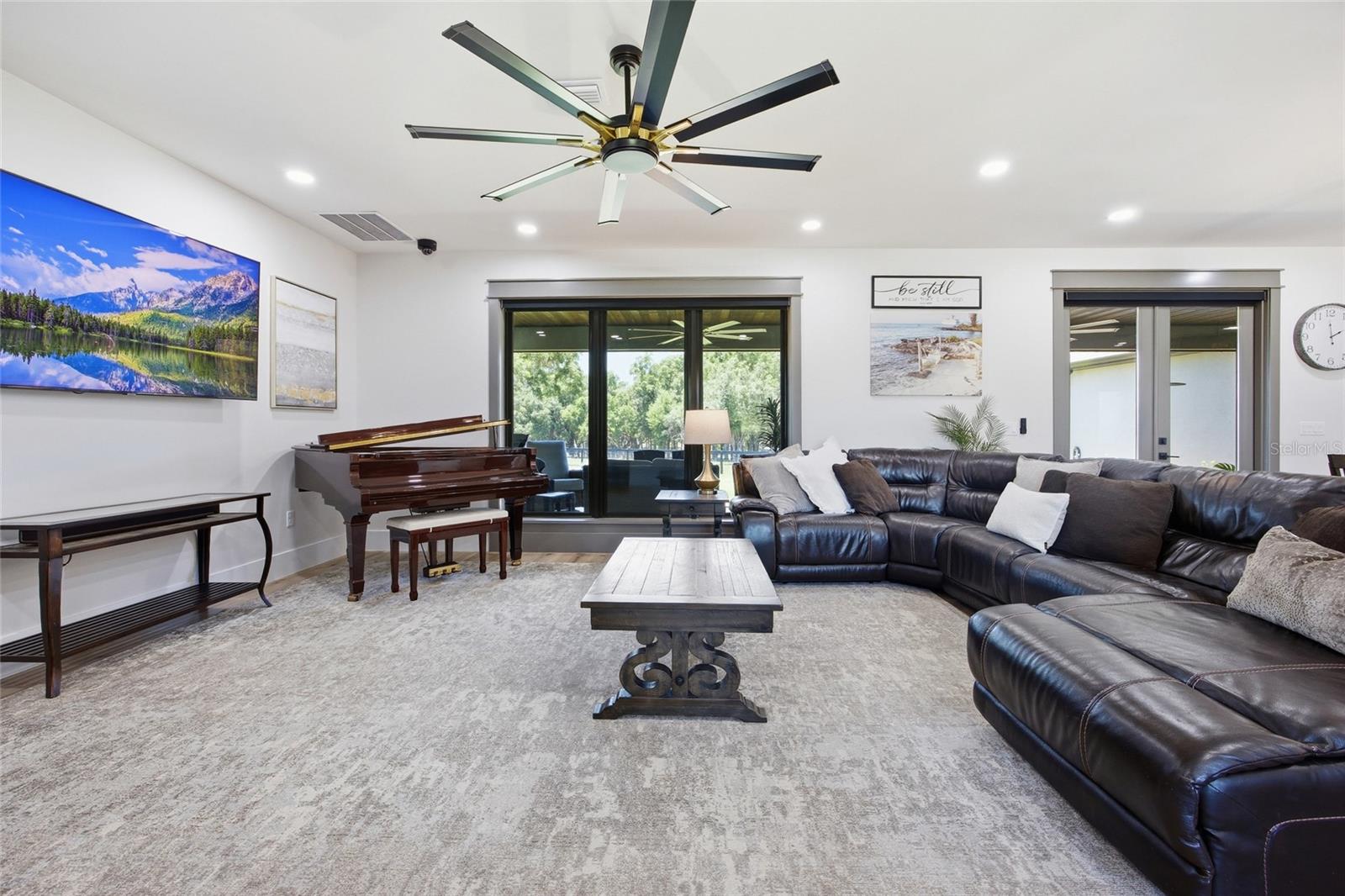 OCALA EQUESTRIAN PARK - Residential