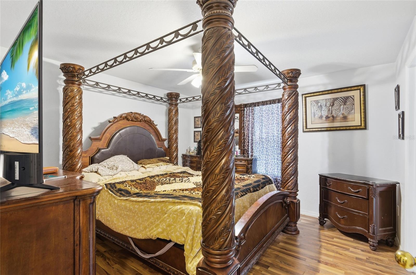 LAKE RIDGE - Residential