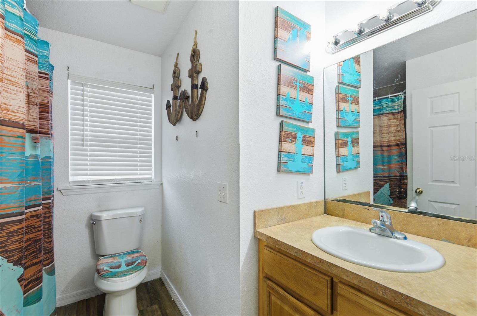 LAKE RIDGE - Residential