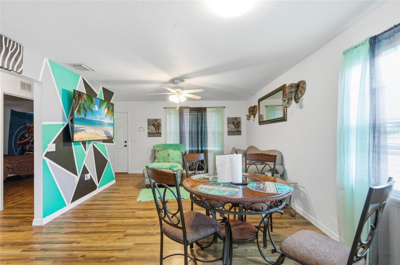 LAKE RIDGE - Residential