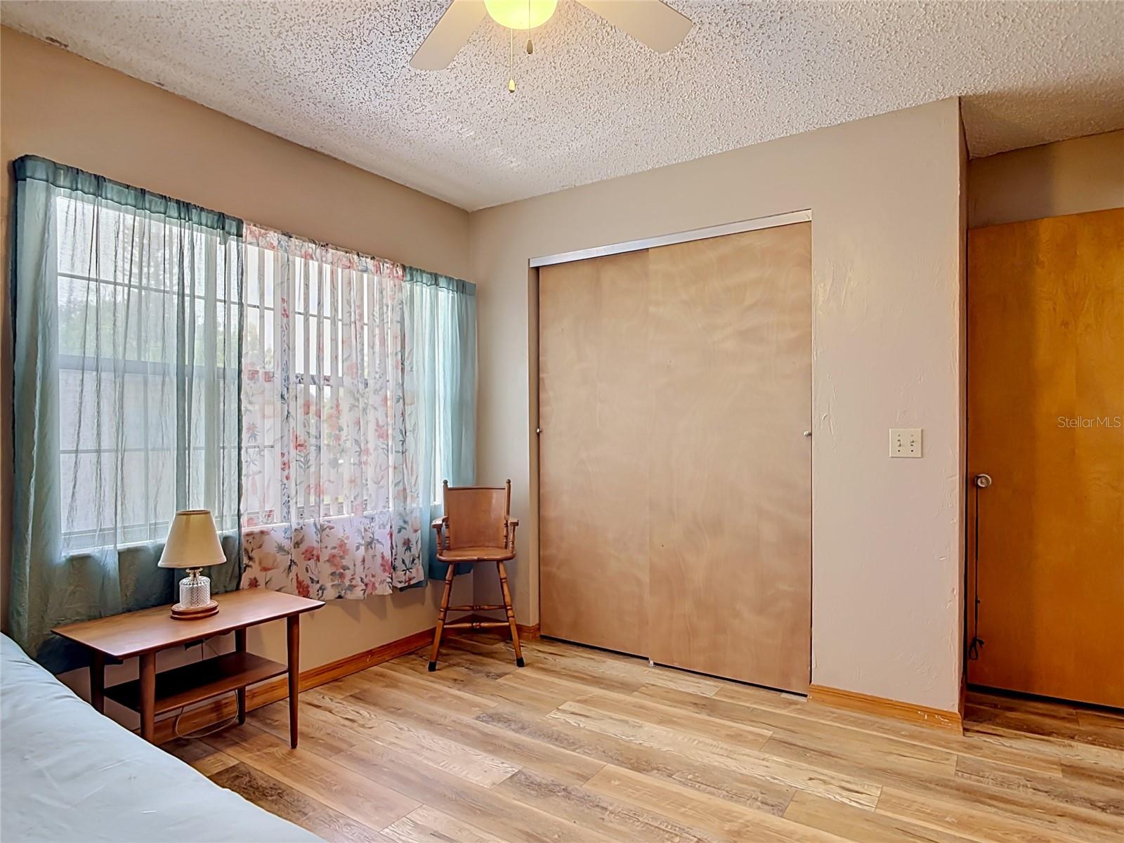 JEMECY OAK VILLAS CONDO PH 01-06 INC - Residential