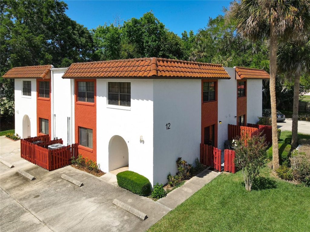 Photo of 910 Big Tree Road #12-4, South Daytona, FL 32119 (MLS # V4948806)