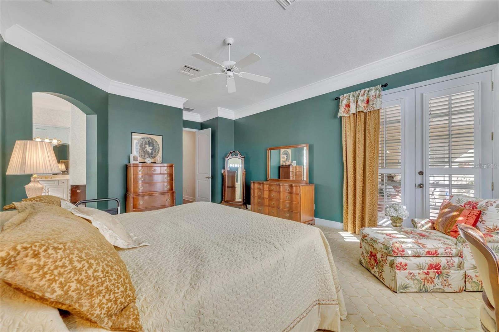 FONTAINEBLEAU - Residential