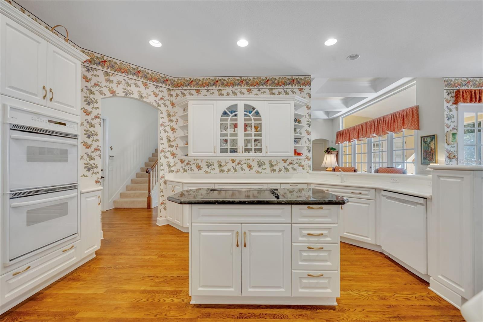 FONTAINEBLEAU - Residential