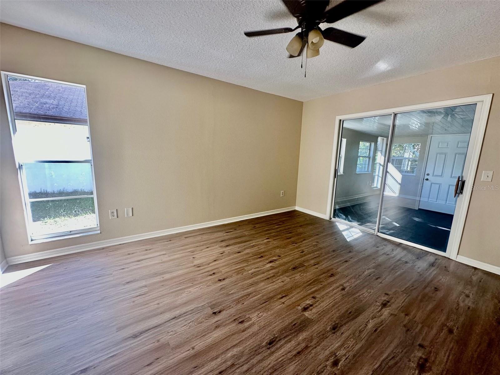 MARION OAKS UN 02 - Residential