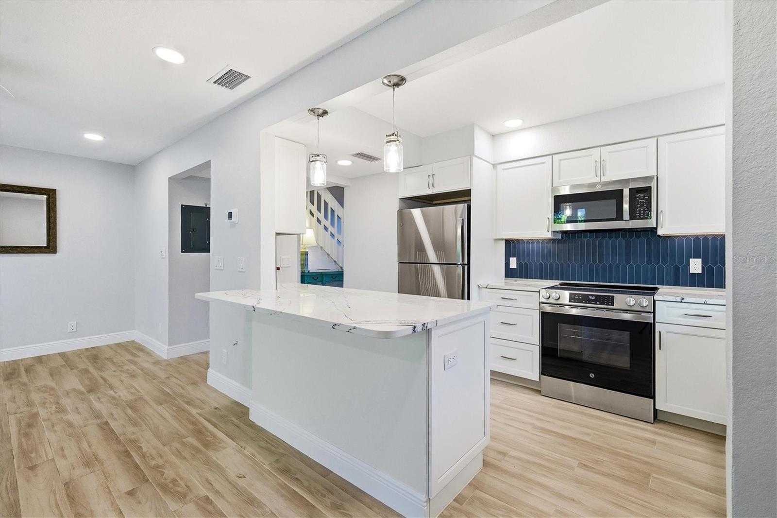 PEPPERTREE BAY I - Residential