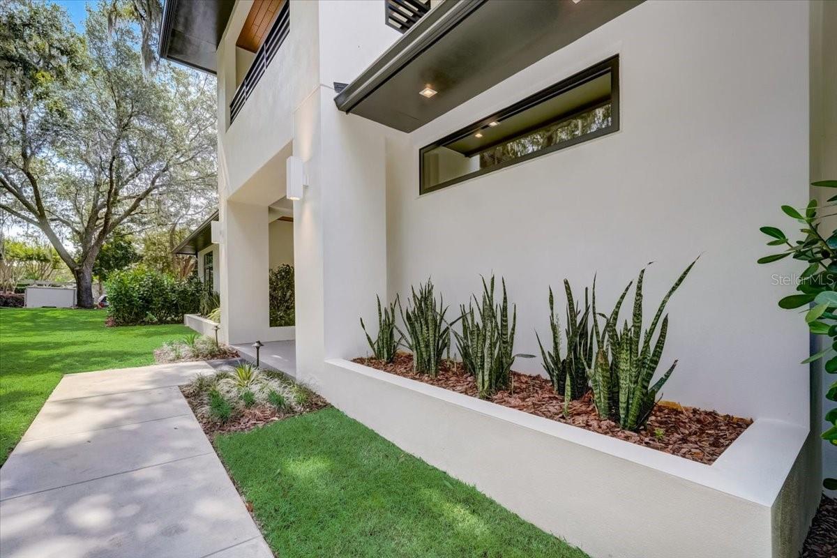 FOREST HILLS - Residential