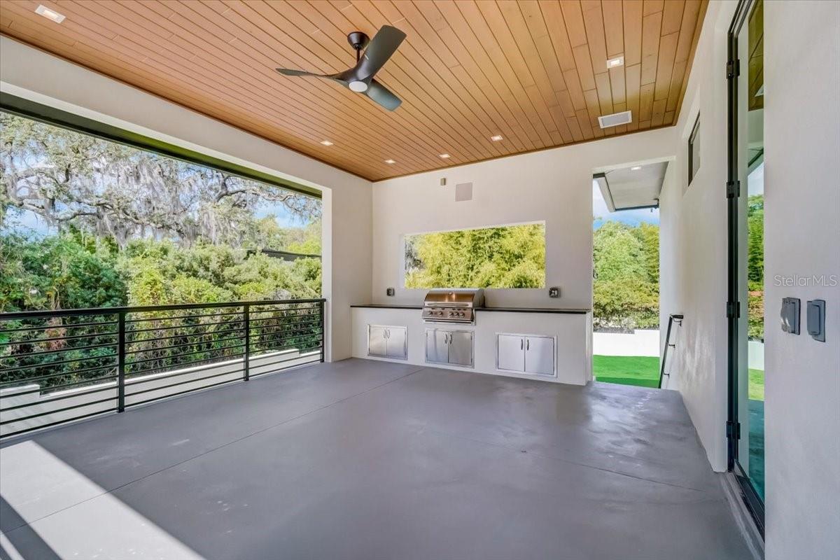 FOREST HILLS - Residential