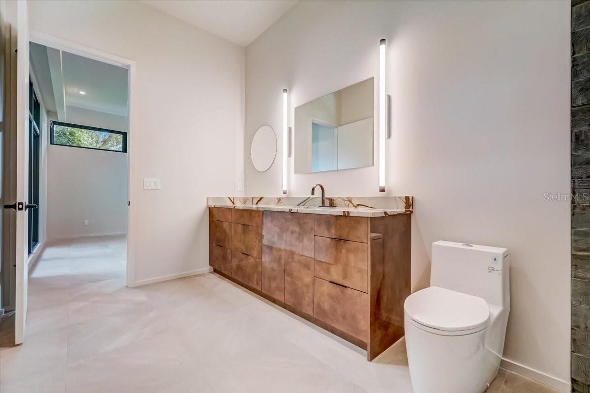 FOREST HILLS - Residential