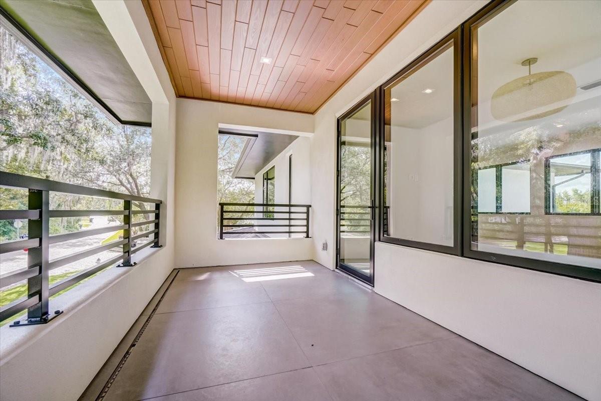 FOREST HILLS - Residential