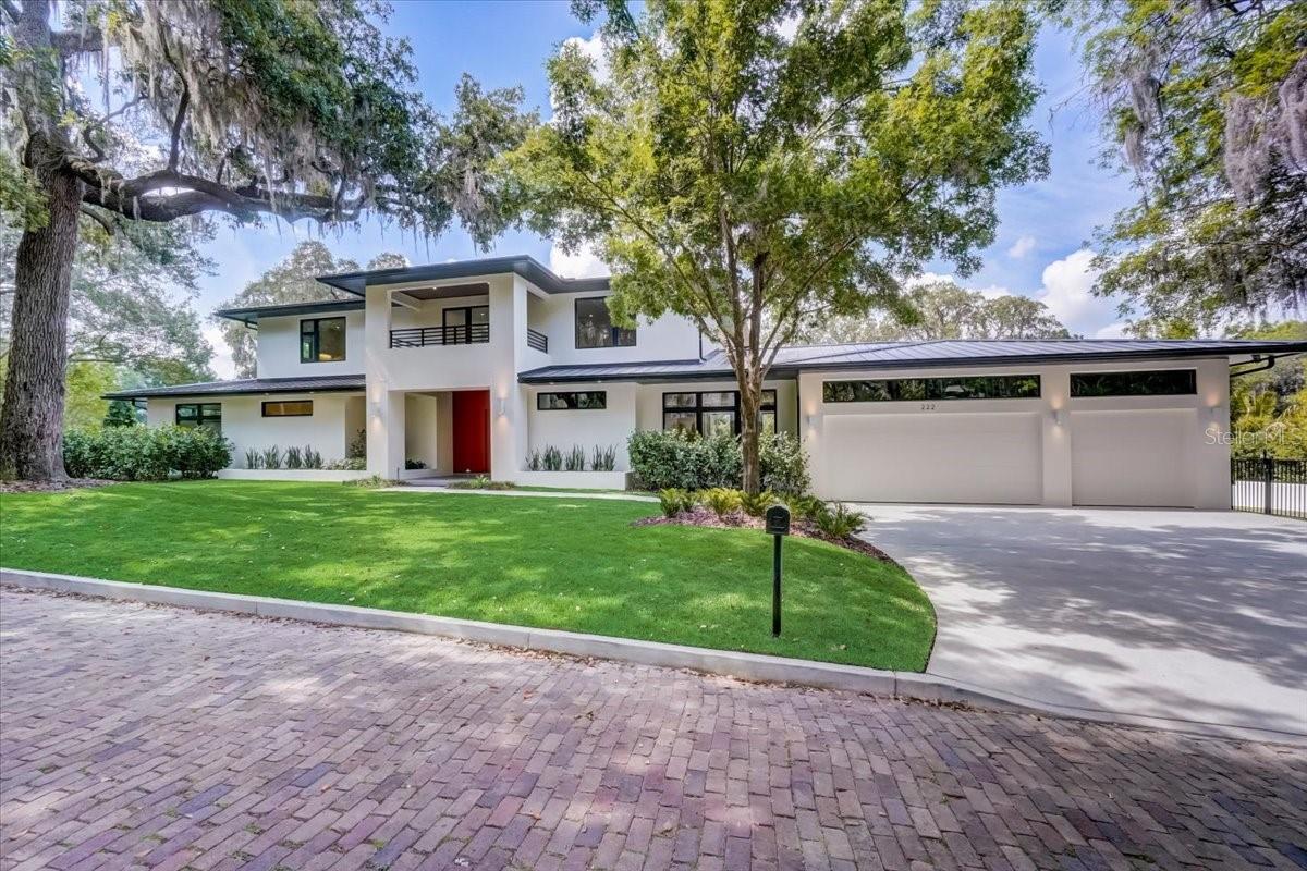 FOREST HILLS - Residential