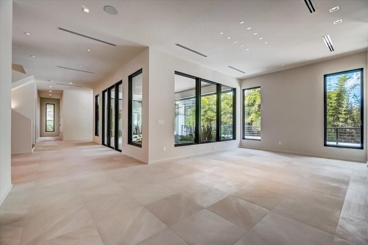 FOREST HILLS - Residential