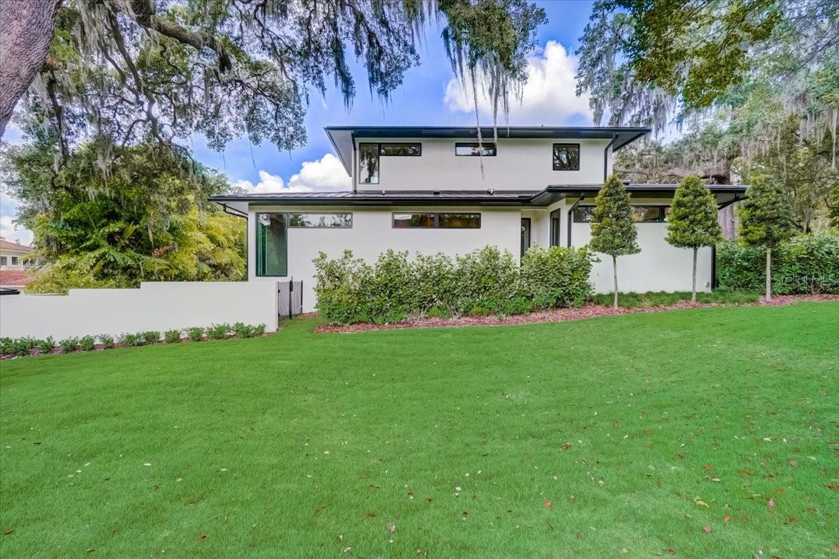 FOREST HILLS - Residential