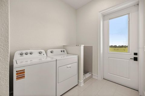 Tiny photo for 21786 NW 27th Street, Morriston, FL 32668 (MLS # OM708110)