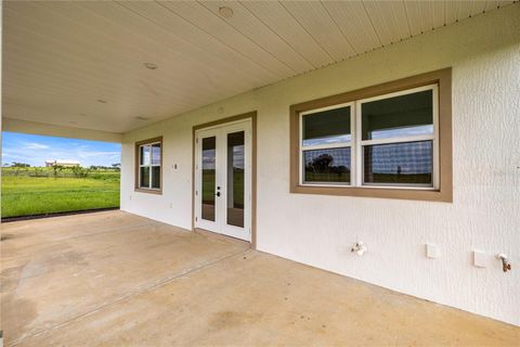 Tiny photo for 21786 NW 27th Street, Morriston, FL 32668 (MLS # OM708110)