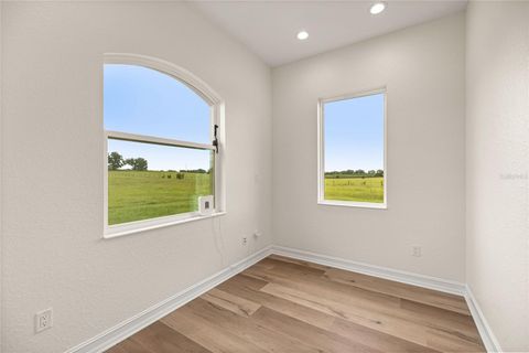 Tiny photo for 21786 NW 27th Street, Morriston, FL 32668 (MLS # OM708110)