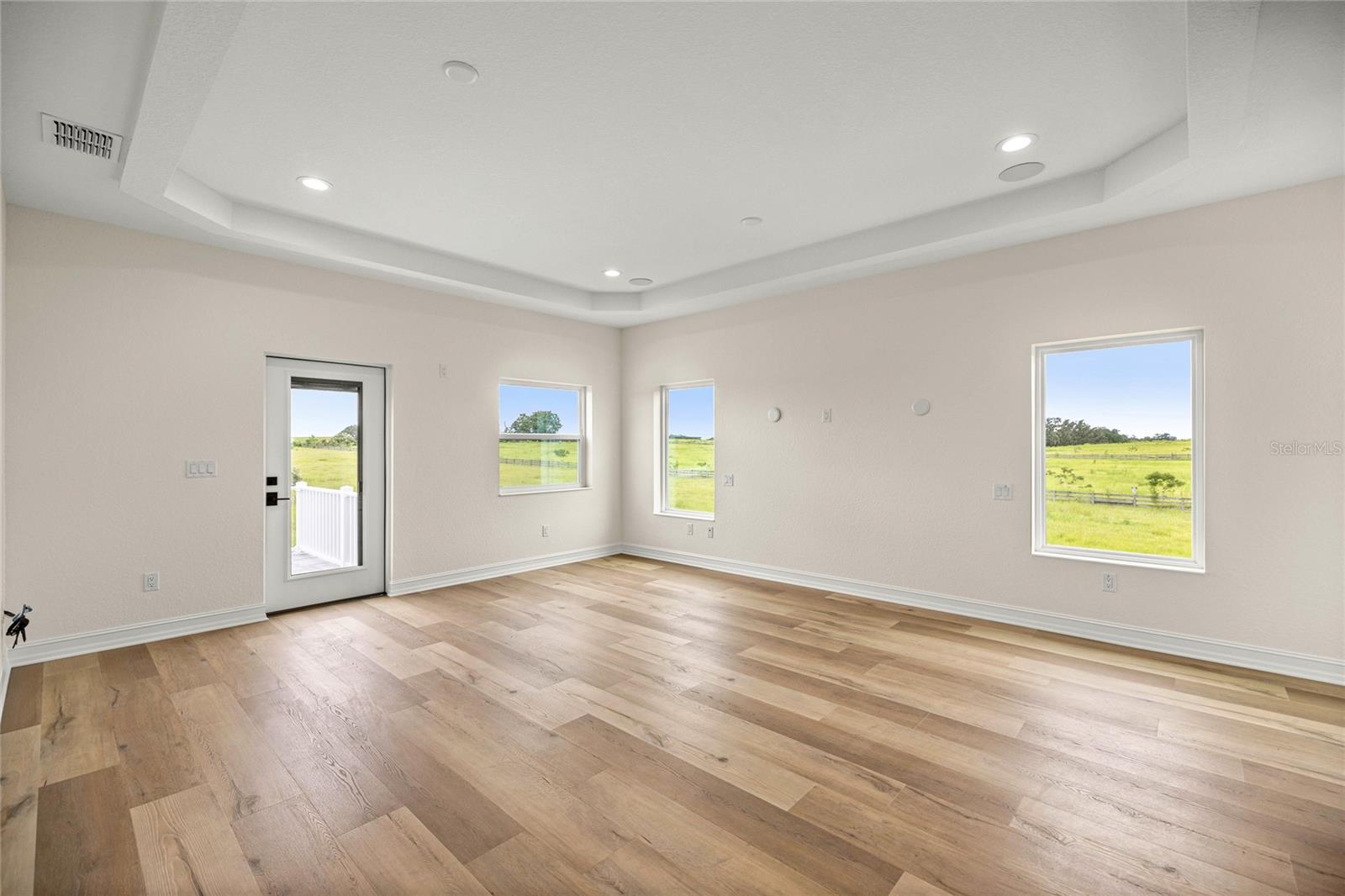 JULIET MDWS 4 - Residential