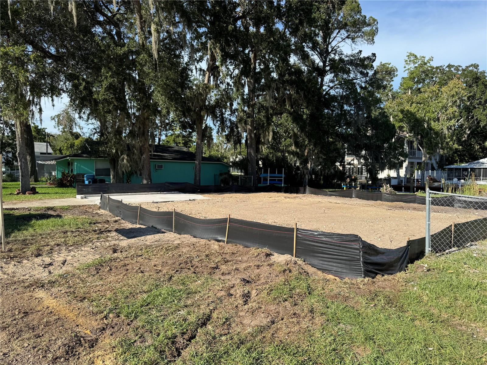 WEEKI WACHEE GARDENS - Land