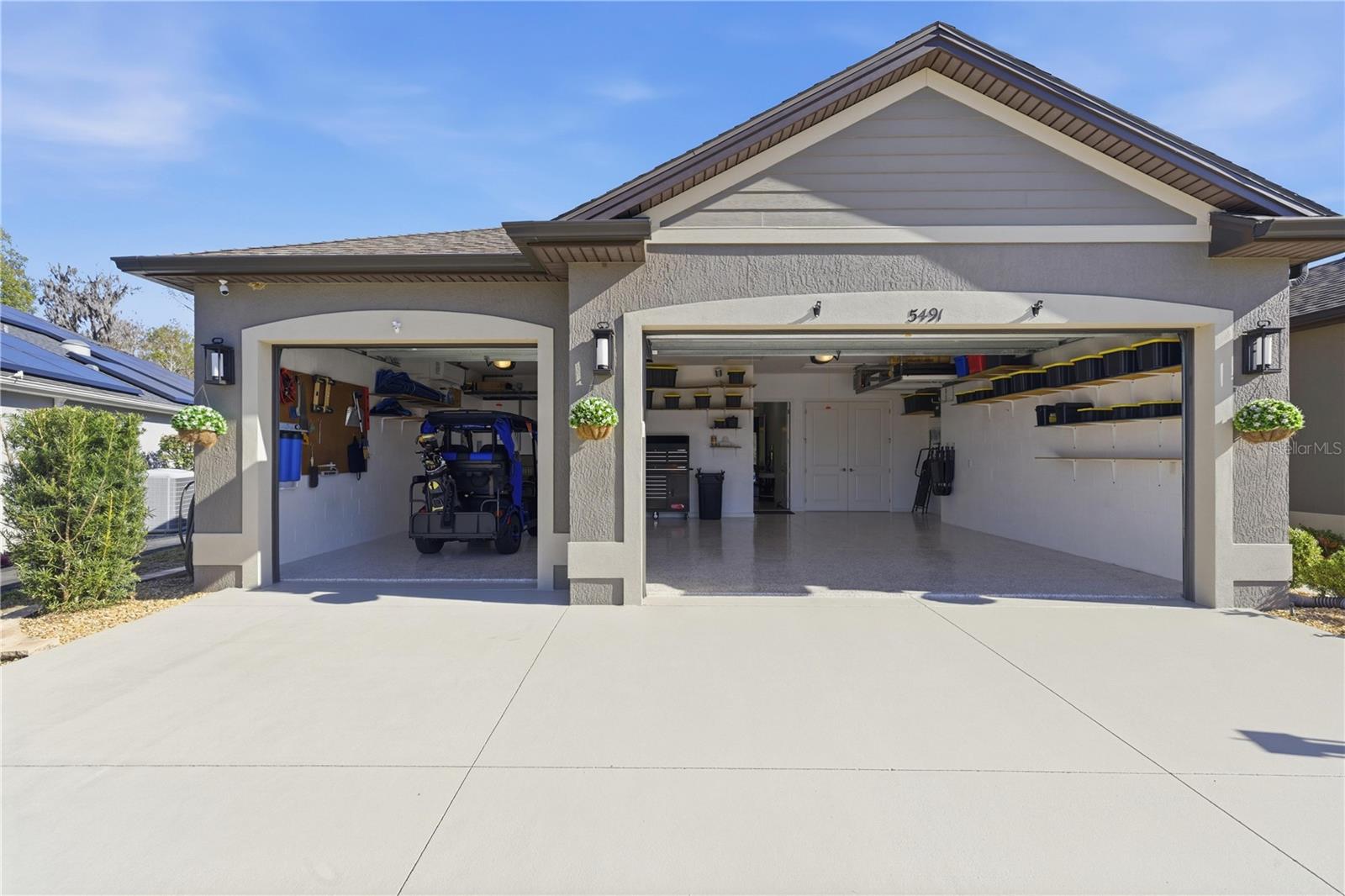 VILLAGES/SOUTHERN OAKS UN 46 - Residential