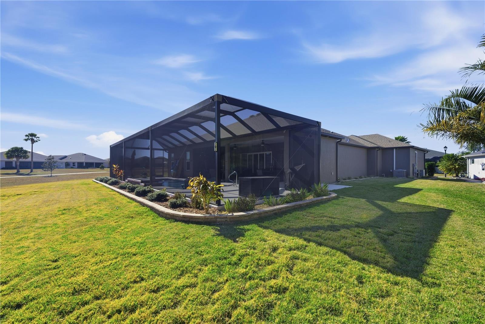 VILLAGES/SOUTHERN OAKS UN 46 - Residential