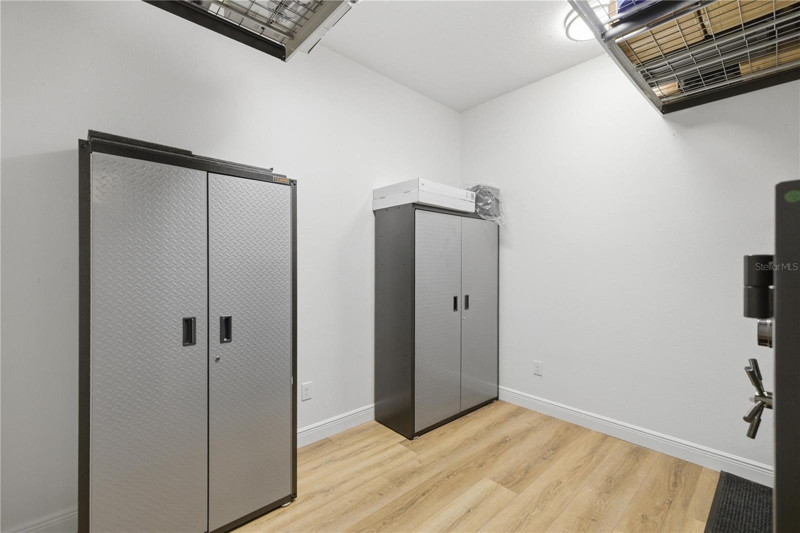 VILLAGES/SOUTHERN OAKS UN 46 - Residential