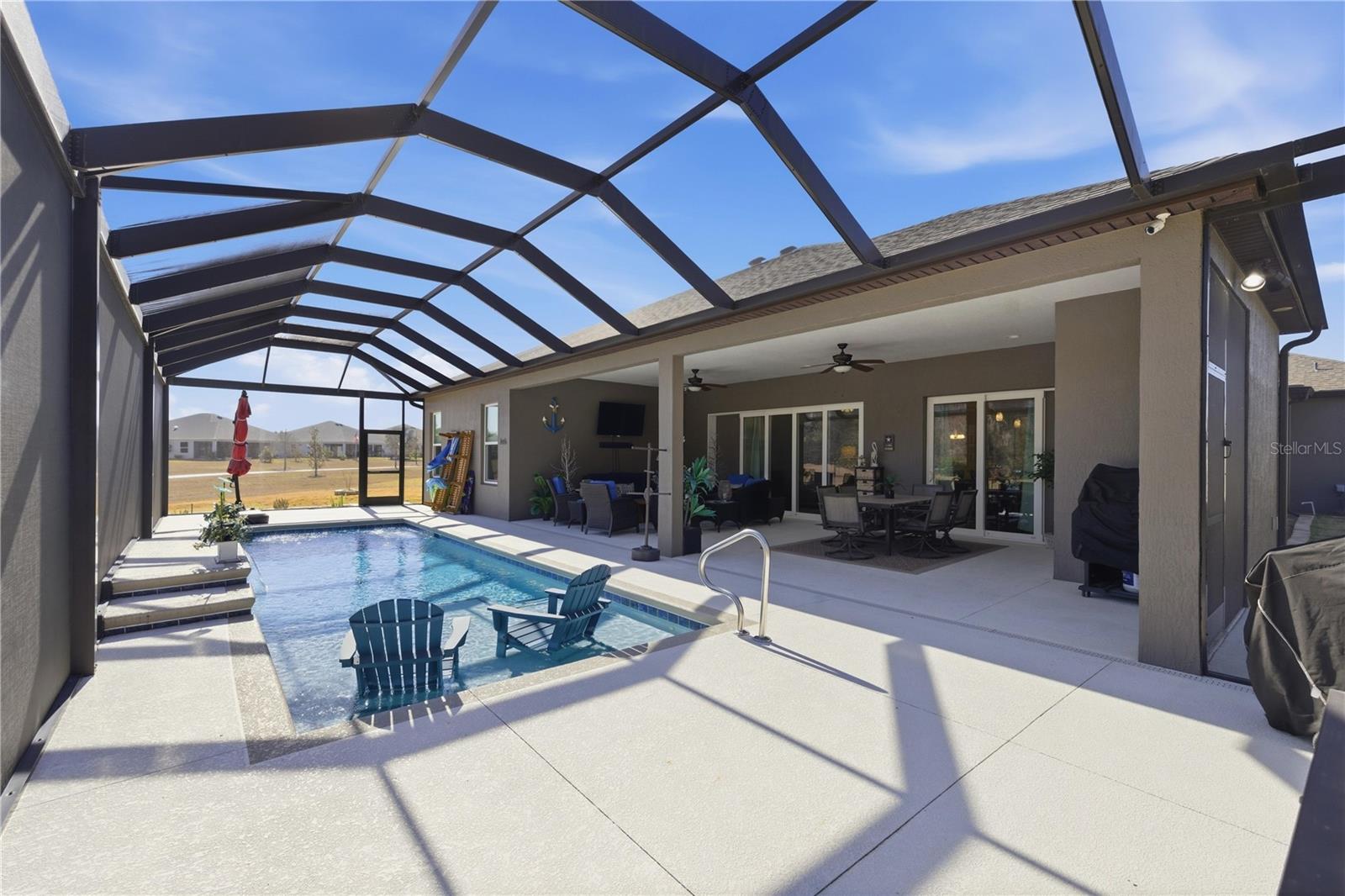 VILLAGES/SOUTHERN OAKS UN 46 - Residential