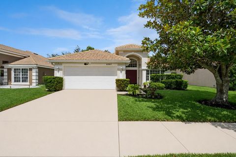 Photo of 6307 Huntsville Street, Orlando, FL 32819 (MLS # O6416781)
