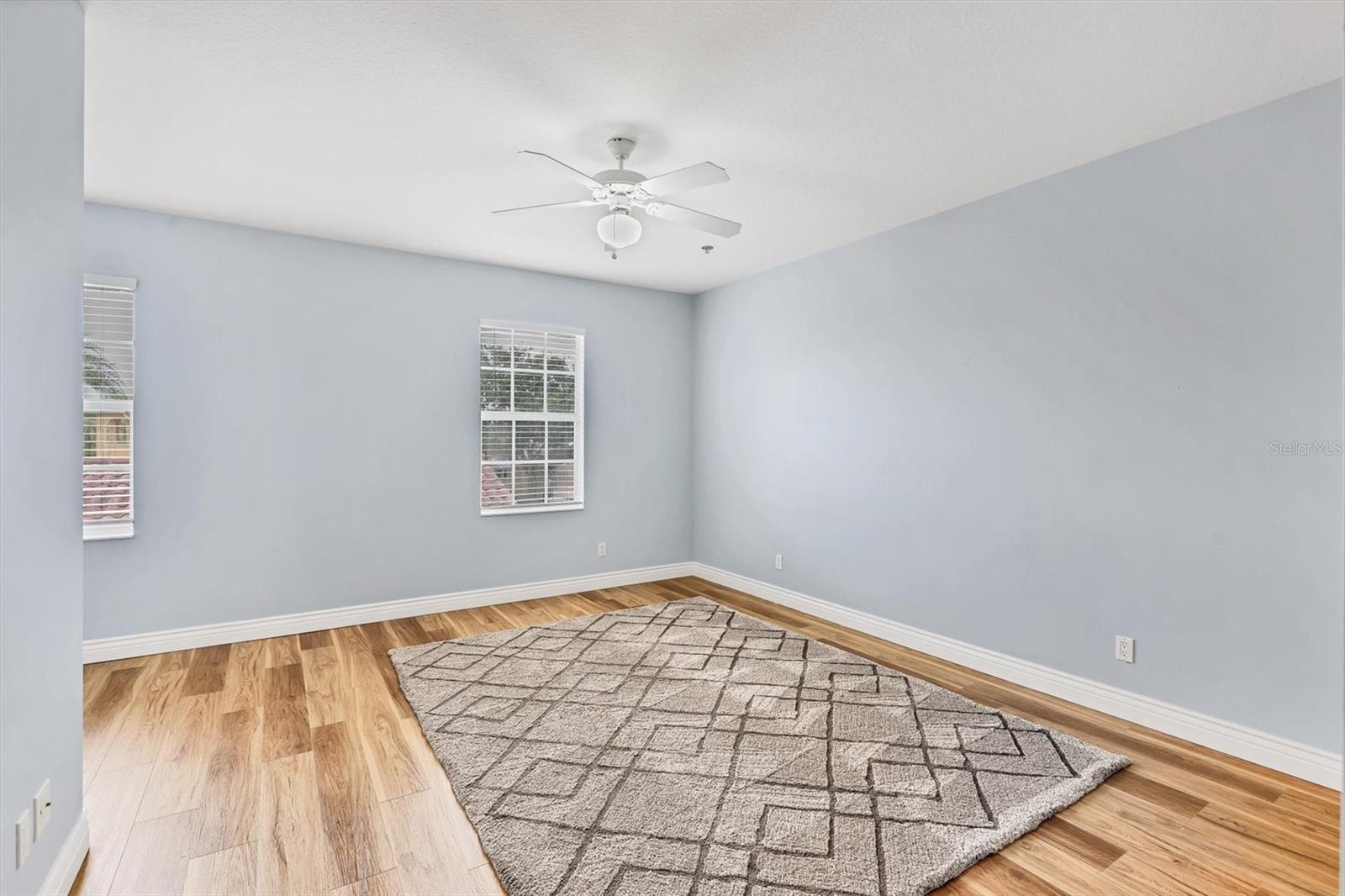 VILLAGEWALK - Residential