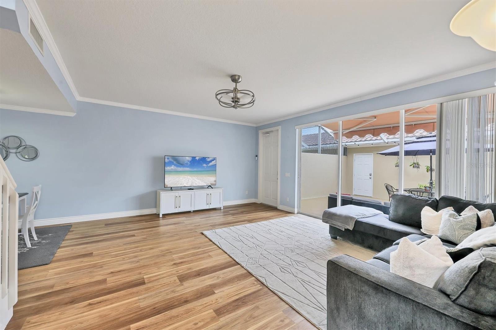 VILLAGEWALK - Residential