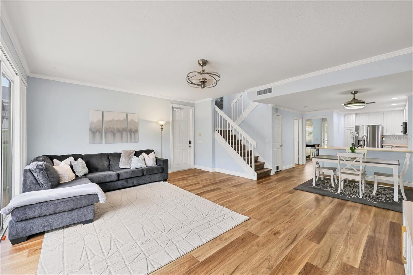 VILLAGEWALK - Residential