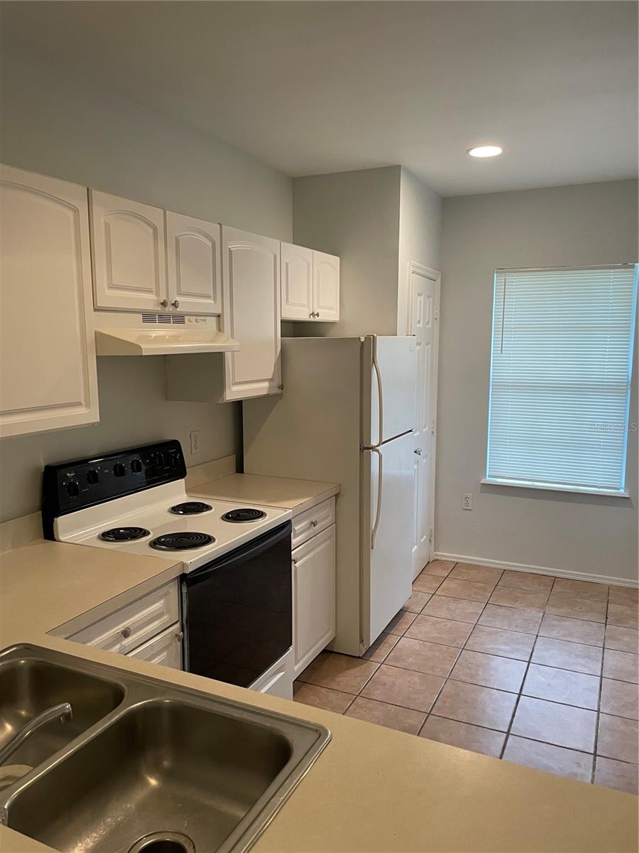 MAGNOLIA BAY AT MAITLAND 50 73 - Residential Lease